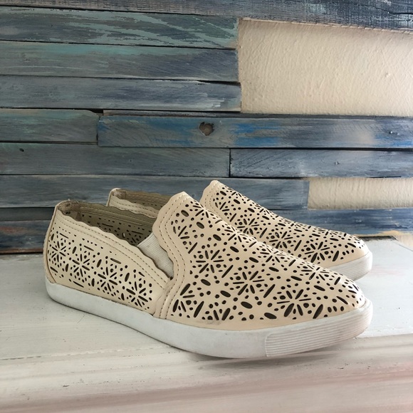 Solesensibility laser cut out slip one sz: 6 - Picture 3 of 8